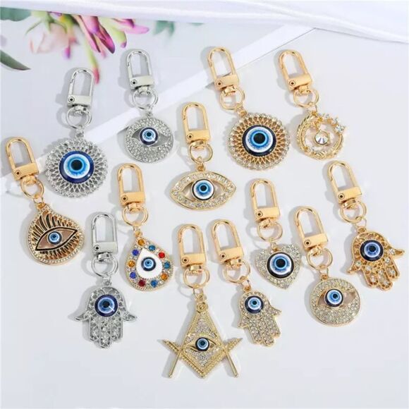 Round Evil Eye Keychain Key Ring Rhinestone Zinc Alloy Silver or Gold Color - Picture 1 of 8